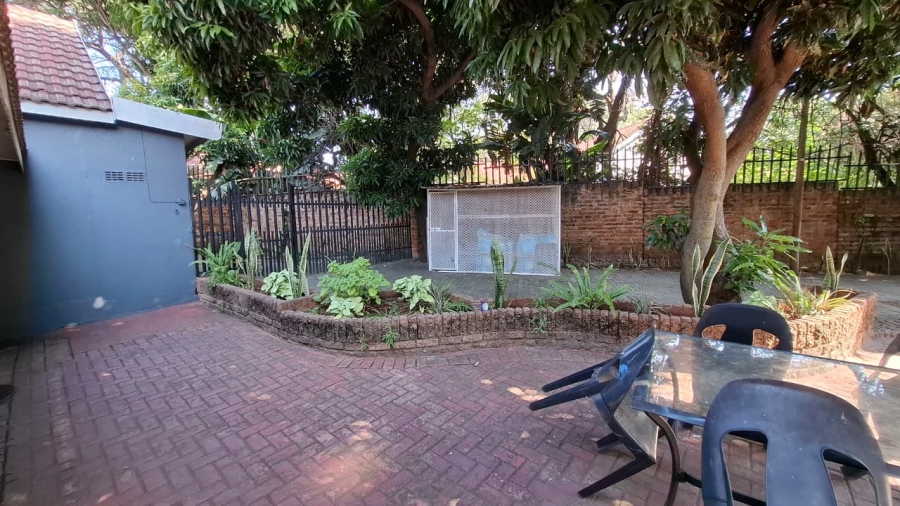 4 Bedroom Property for Sale in Safari Gardens North West
